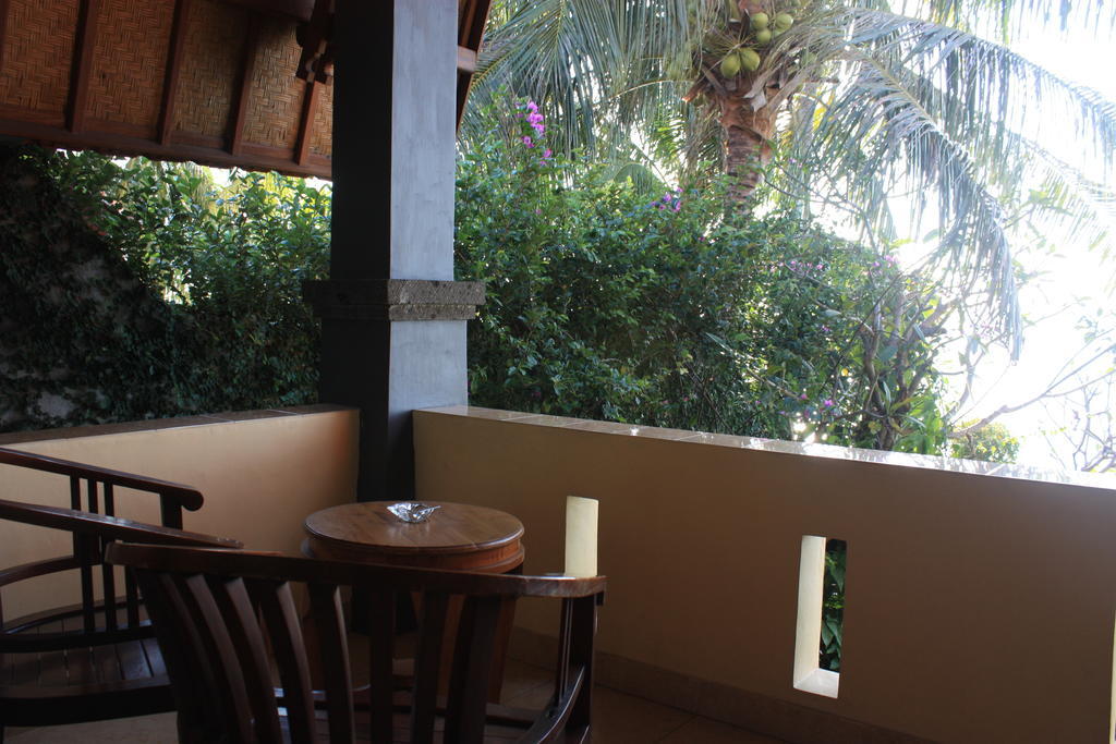 Cleopatra Beach Bungalows Hotel Lovina Quarto foto