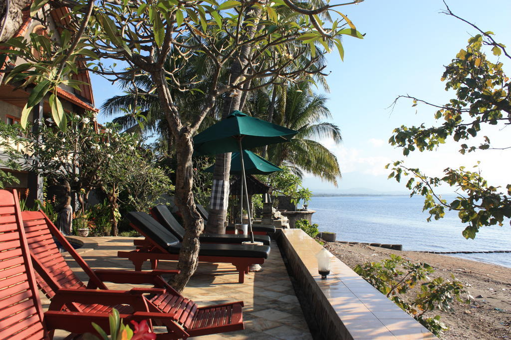 Cleopatra Beach Bungalows Hotel Lovina Quarto foto
