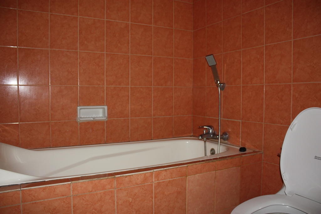 Cleopatra Beach Bungalows Hotel Lovina Quarto foto